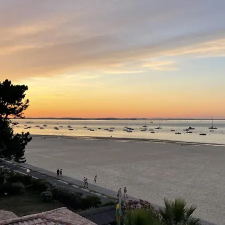 Première Ligne - Vue Exceptionnelle - Accès Direct - Grand Balcon - Parking Privatif Clos - à Pieds Arcachon