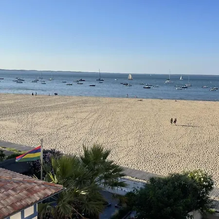 Première Ligne - Vue Exceptionnelle - Accès Direct - Grand Balcon - Parking Privatif Clos - à Pieds Arcachon