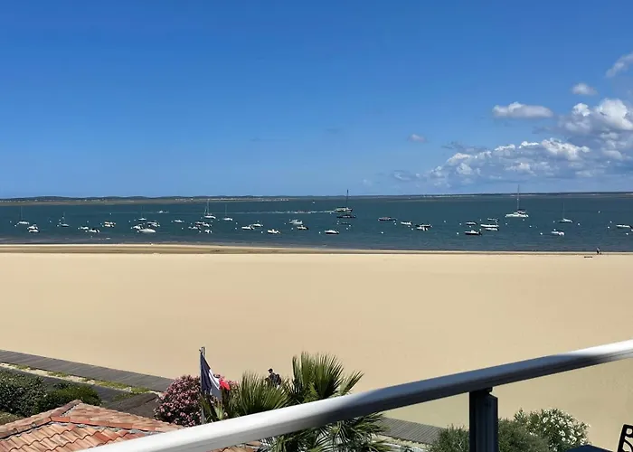 Premiere Ligne - Vue Exceptionnelle - Acces Direct - Grand Balcon - Parking Privatif Clos - A Pieds *