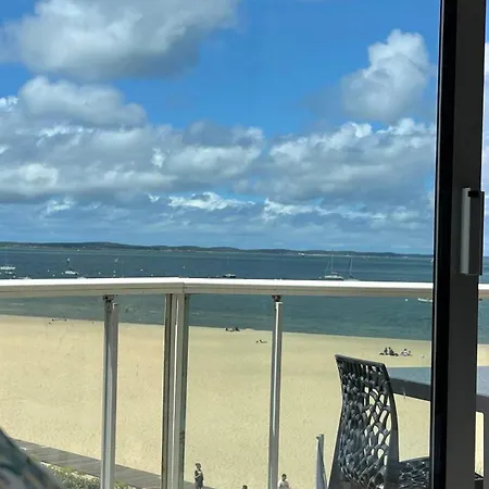 Première Ligne - Vue Exceptionnelle - Accès Direct - Grand Balcon - Parking Privatif Clos - à Pieds * Arcachon