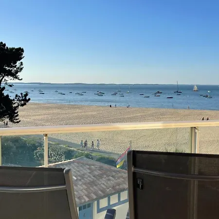Première Ligne - Vue Exceptionnelle - Accès Direct - Grand Balcon - Parking Privatif Clos - à Pieds * Arcachon