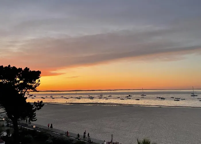 Premiere Ligne - Vue Exceptionnelle - Acces Direct - Grand Balcon - Parking Privatif Clos - A Pieds Arcachon